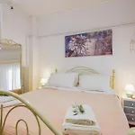 Vera\'S Apartments